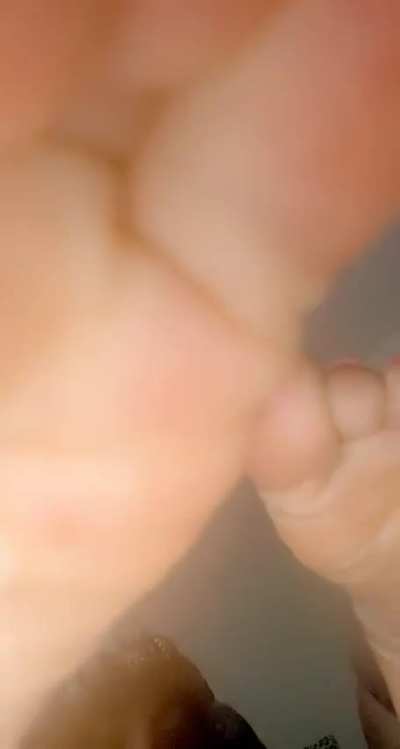 Perfect 4’11 feet 👸 cute?