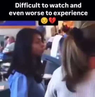 Don't fly Karen Airlines!