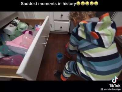 OMEGALUL COMO ELA CONSEGUE