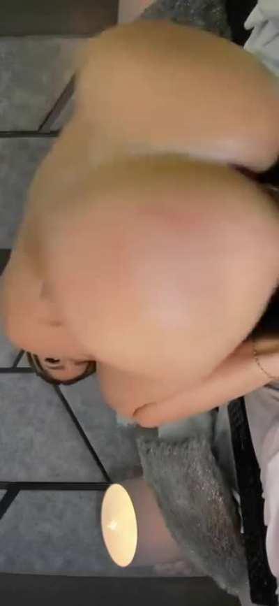 I wanna some one like her please