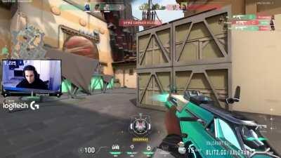 How Subroza plays Aggressive Duelists like Phoenix - Video Guide