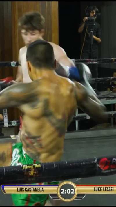 Chef Lessei with another TKO 3rd round stoppage