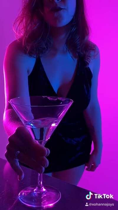 Ready for a night party💃🏼✨