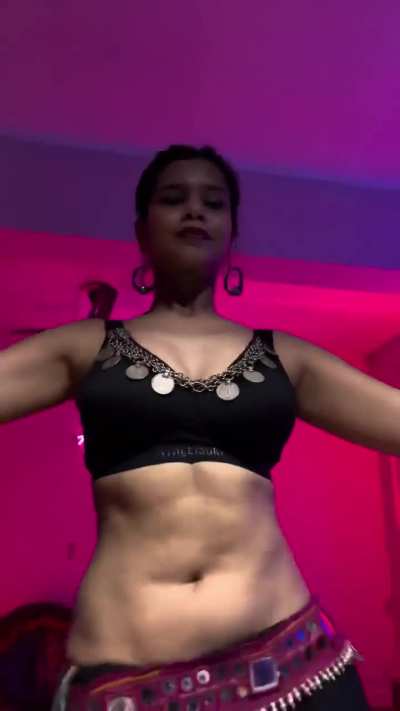 bouncy butt cheeks in your face