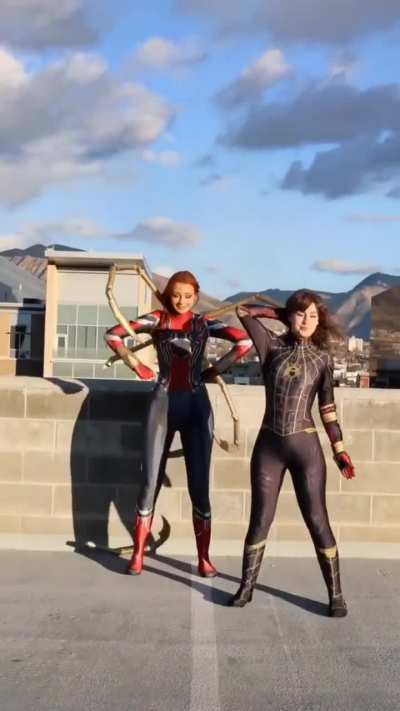 Iron Spider arm malfunctions