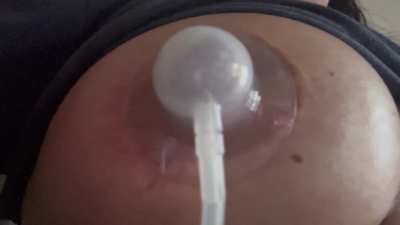 Sunday morning pump. My nipples are getting so plump!