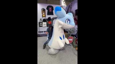 Chillet: Stop shaking... 😵