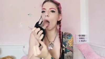 Ok yea nothing special taking a mask off...omg no no no