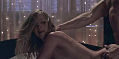 Elizabeth Posey in Heels [S1E4-2021]