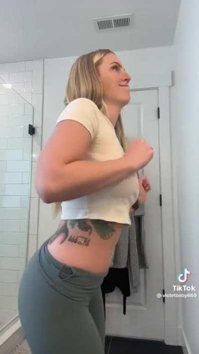 @violetbaby669 we get top and bottom