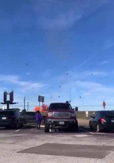 Two planes collide in Dallas air show (13 November 2022)