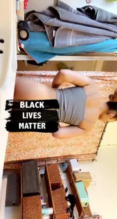 Want more CONTENT? Dm me, I got her sextapes $