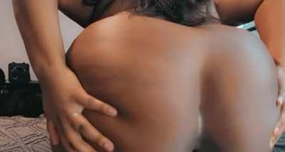 Perfect angle for eating 👅🍑