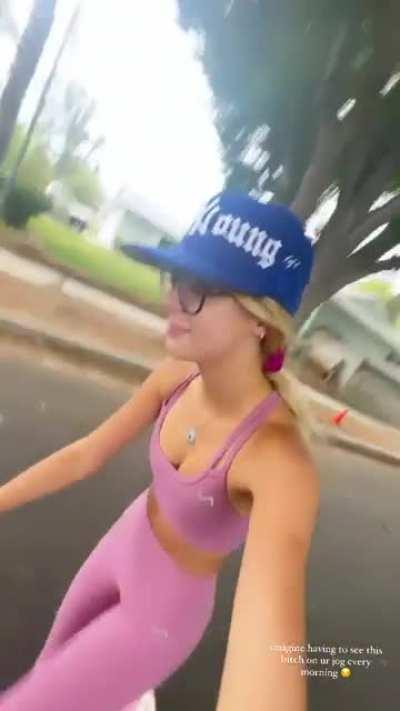 imagine having to see this bitch on ur jog every morning 🙁