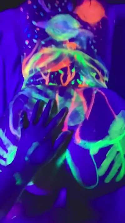 My hubby loves fucking me in the blacklights!