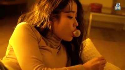 IU's bubblegum