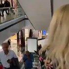 womAn StEals ManS PHOnE, HE steals Her FuckING SIGHT