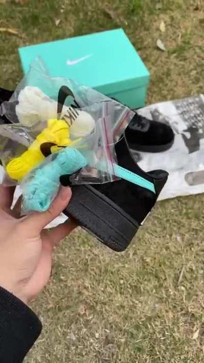 Nike Air Force 1 Low SP Tiffany And Co. DZ1382-001 C36-46