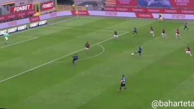 Inter 2nd goal vs AC Milan full build up (9 players involved)