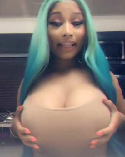 A late night treat from the Queen herself