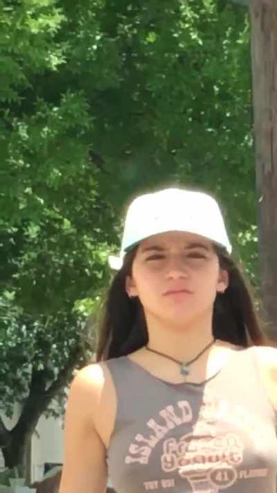 Bela brings the food