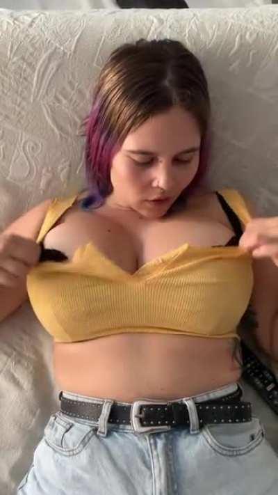 It's my birthday let me unwrap the gift for you