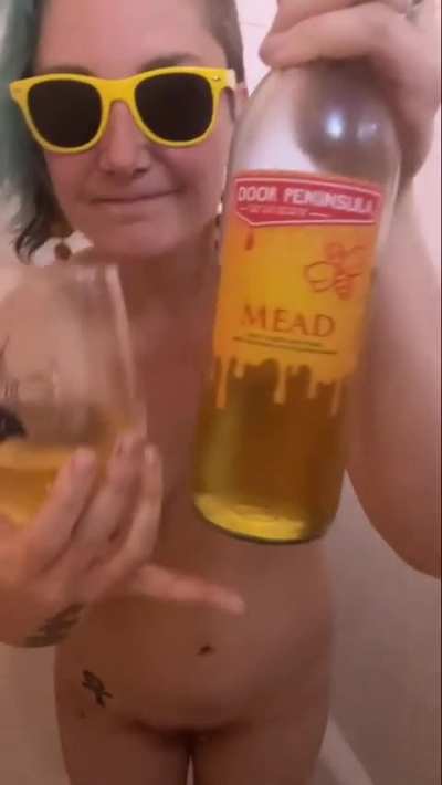 Felt like a good night for some honey honey