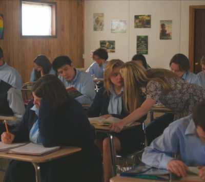 20-year-old Chloe Grace Moretz and her 40-year-old teacher Marin Ireland making out