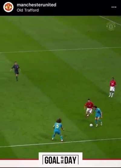 Goal of the day (Instagram): Paul Scholes banger vs Barcelona 2008