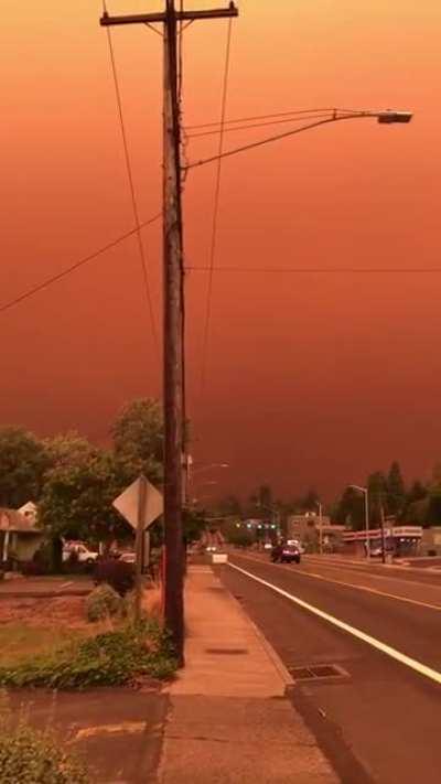 12th Street looking south towards Madrona