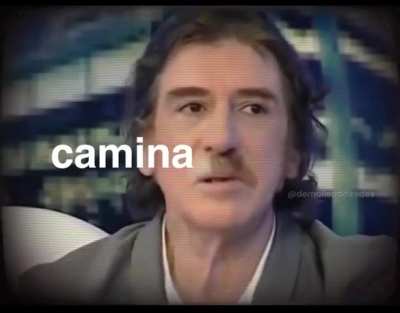 Pensando que va a decir un chiste y Charly tira esta reflexión