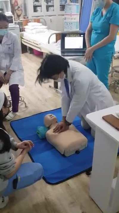 Ah, ha, ha, ha, stayin' alive, stayin' alive...