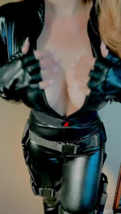 Black Widow letting loose by ClassyKitty80