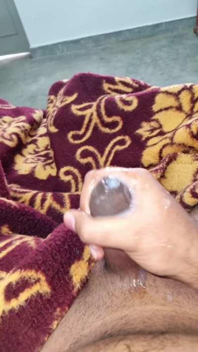 Do you like when I moan while cumming? HMU if you want my cumshot everyday