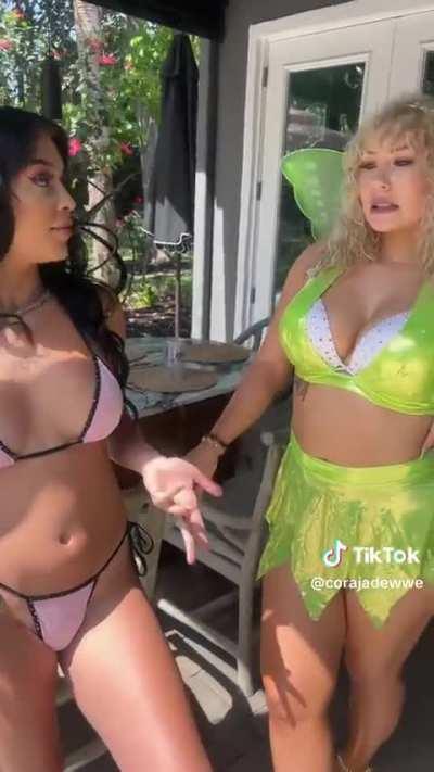 Cora Jade and Nikkita Lyons