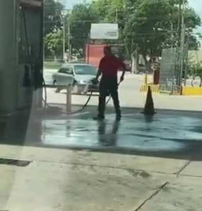 I'm the fire starter, twisted fire starter!