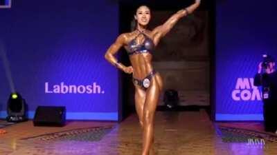 Jeong Myeong-gyeong's got the moves