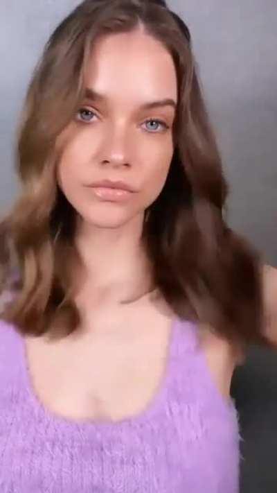 Barbara Palvin 💜