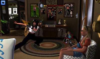 Forcing her kids to watch her dance 💃🏼