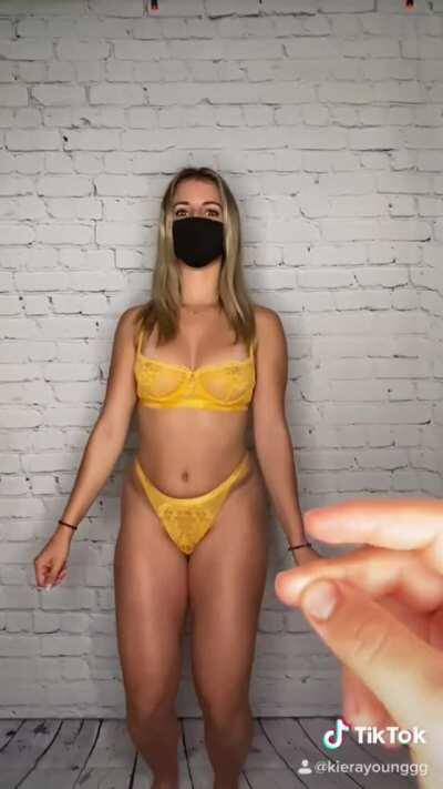 take here folder ( vid & pic ) for a limited time in the comments