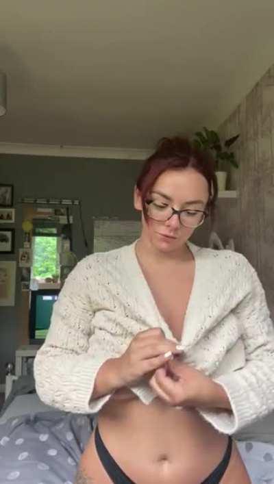 Feeling extra special on my birthday today 😇 [oc]