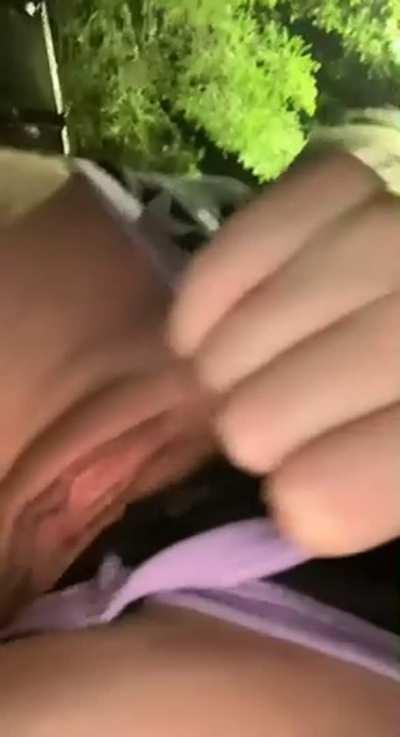 Spreading my pussy as the carwash