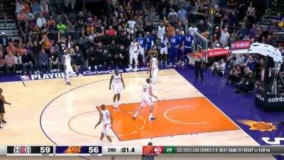 [Highlight] Devin Booker side step three to tie the game at the half