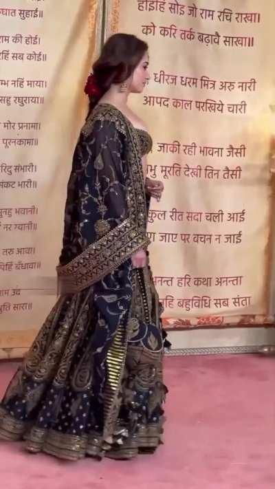 Tamanna Bhatia In Black Dress Looking Princess 🖤😘