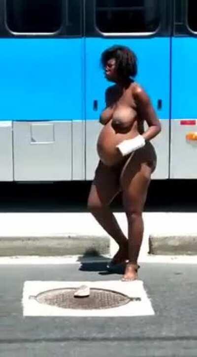 Pregnant naked crackhead gets into a argument in madureira, rio de janeiro. As people stand by and laugh