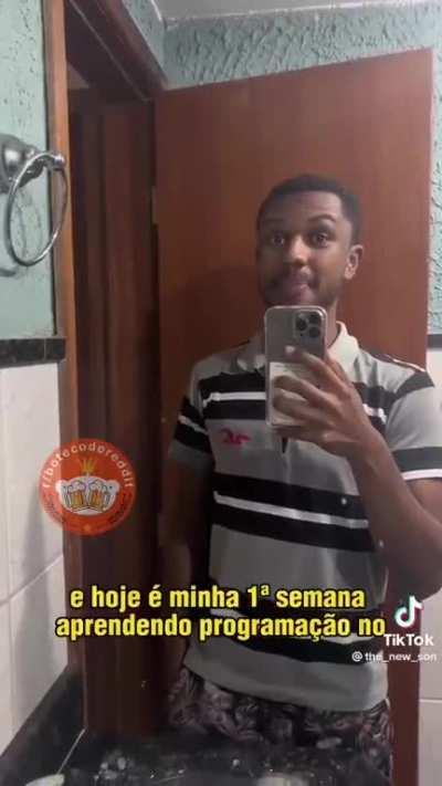 Usuário médio do r/brdev