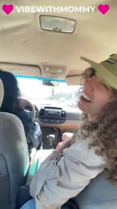 Moms are so fucking! They can keep their hands to themselves! [mf] milf