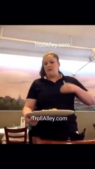 Guy ask for refund for food he already ate.