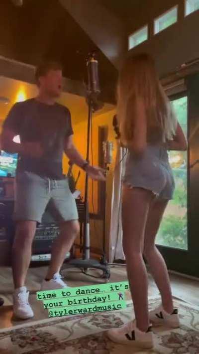 Dancing In The Studio