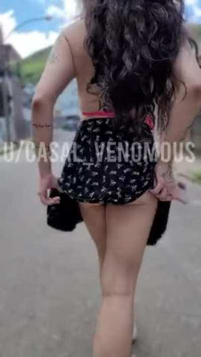 It's a beautiful day for flashing my holes!